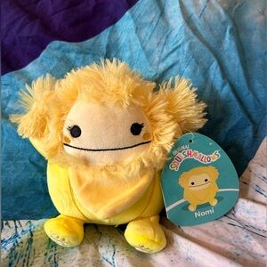 Nomi the banana Bigfoot! 5” Squishmallow.